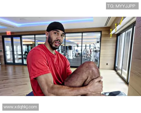 杰森塔图姆如何在NBA赛场上展现出超凡的领导力与竞技实力
